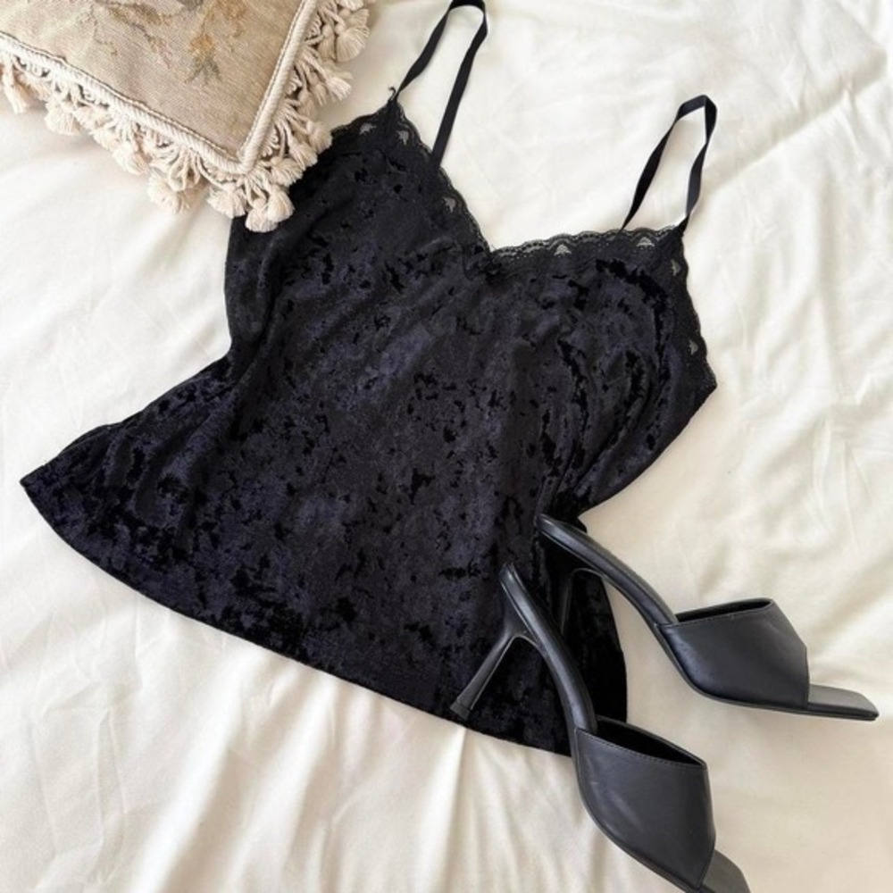 y2k black velvet cami top george size medium‎ whimsygoth